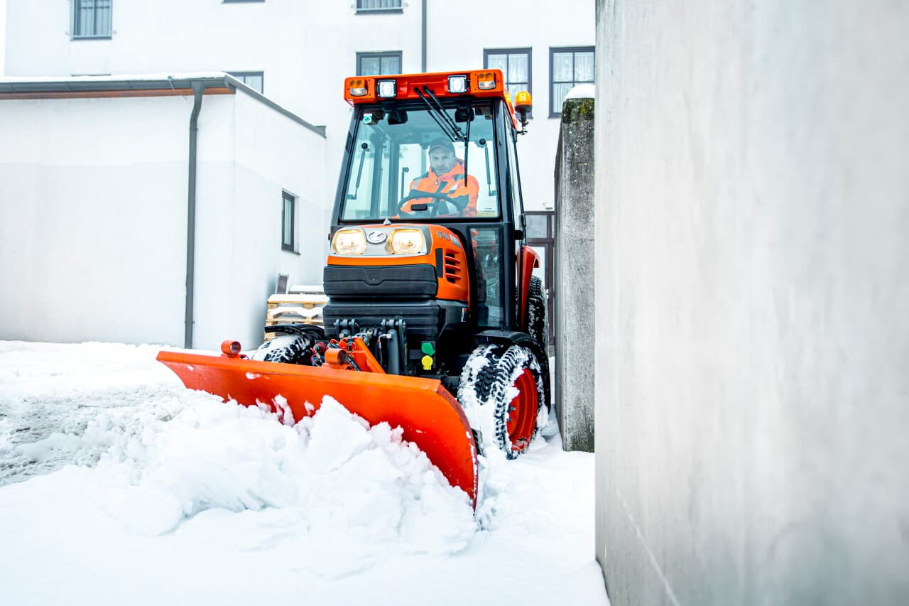 Winterdienst für Firmenflächen in Gänserndorf