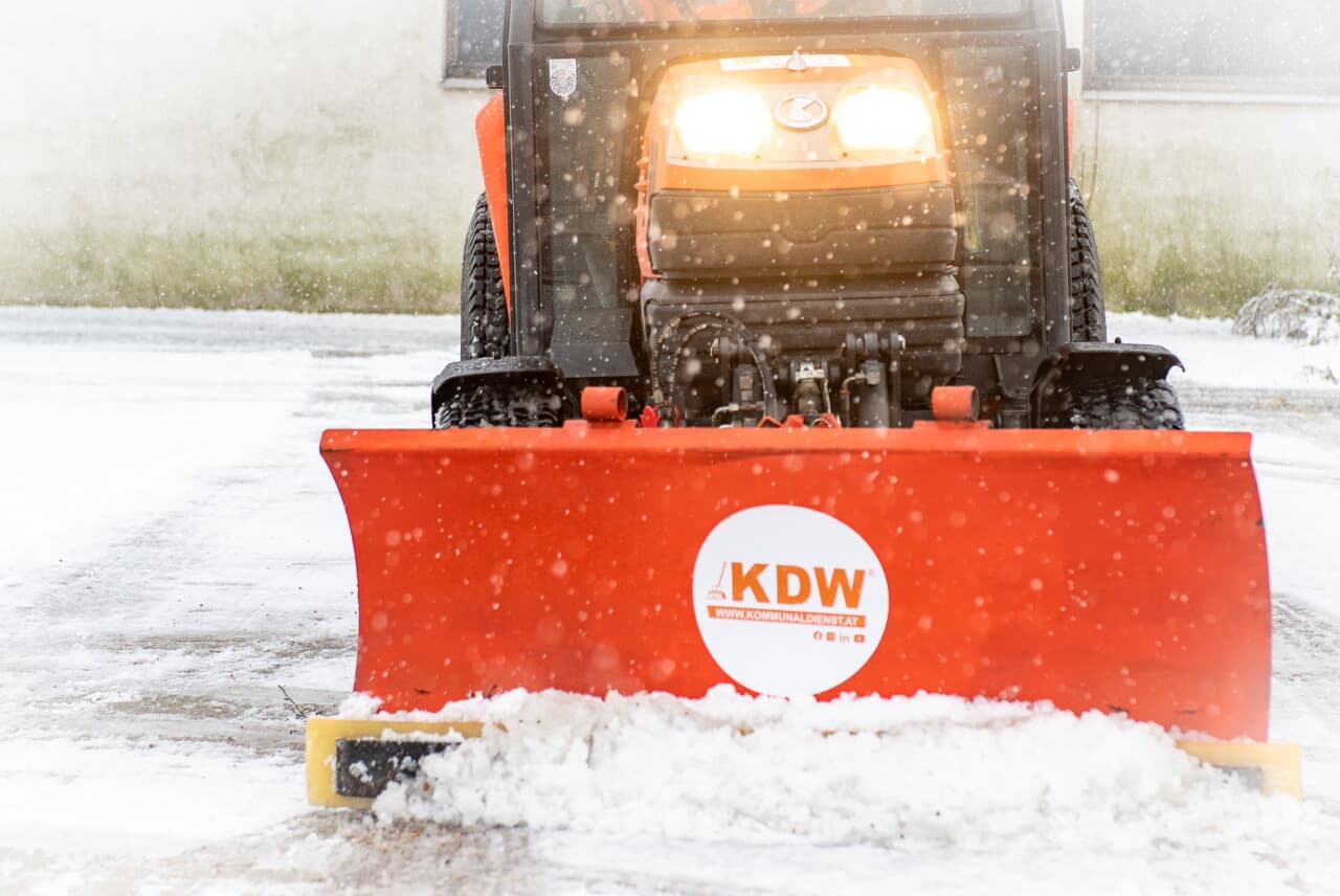 Winterdienst für Firmenflächen in Gänserndorf